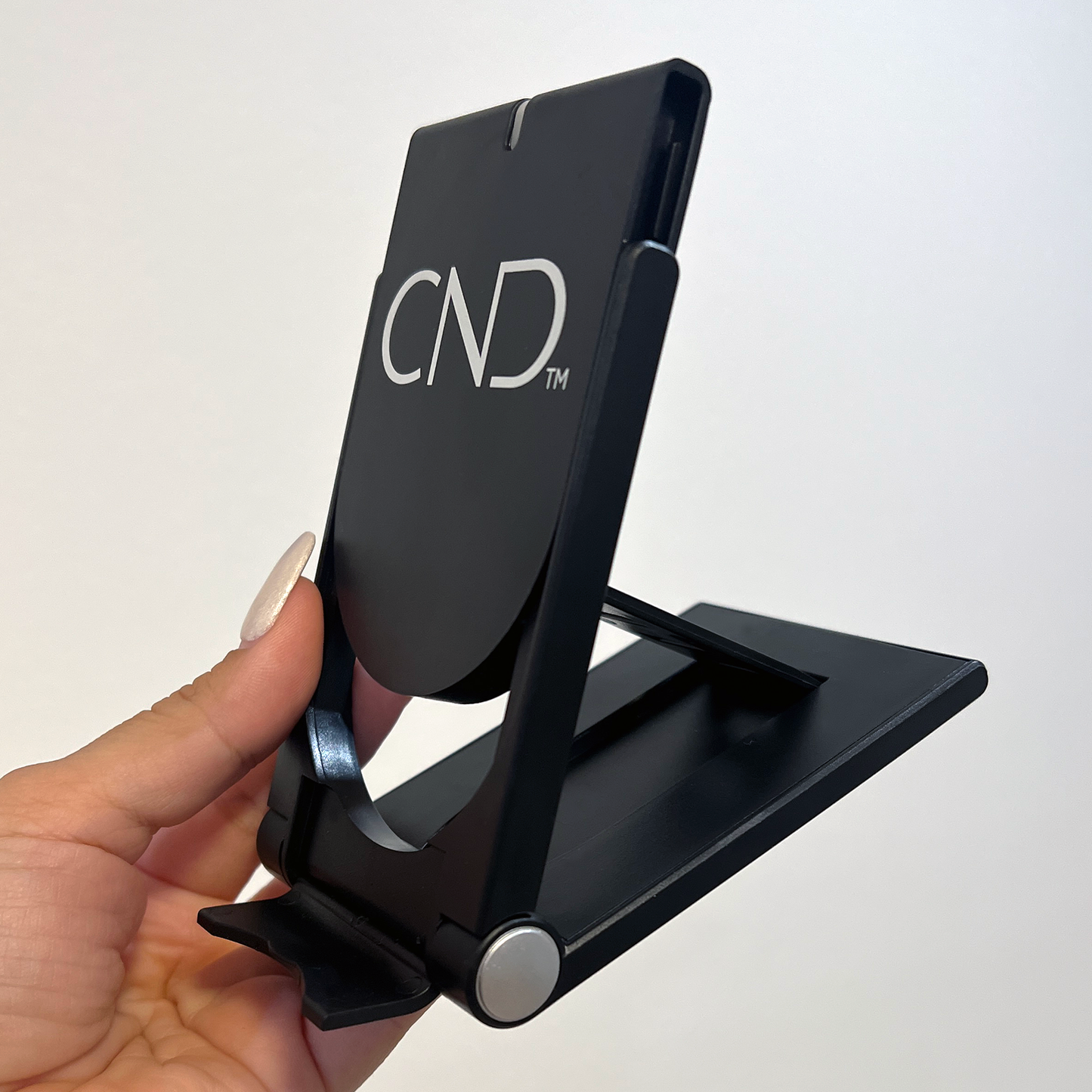 Base de carga inalámbrica para teléfono celular CND