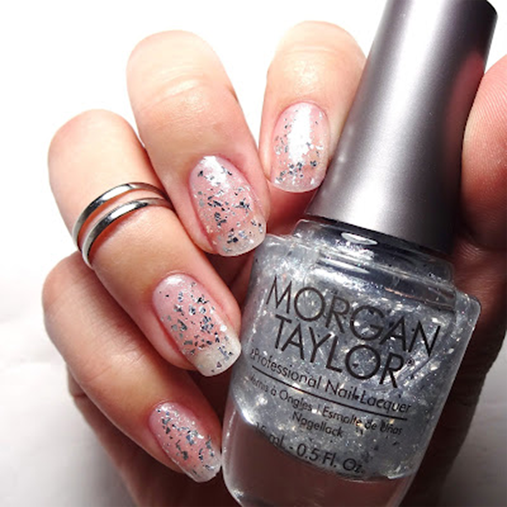 Morgan Taylor Lacquer | Silver In My Stocking .5oz
